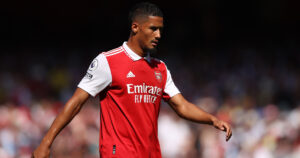 3 สัญญาณจากเกมแพ้ แอสตัน วิลล่า อาจทำให้อาร์เซน่อลพลาดแชมป์พรีเมียร์ลีก